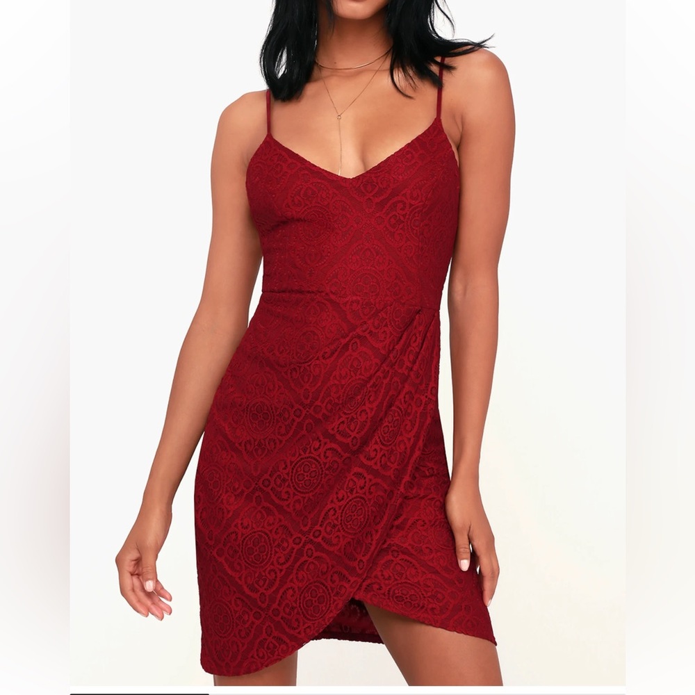 Lulu's Vegas Baby Wine Red Lace Bodycon Wrap Style Dress Woman Small S